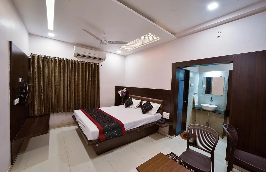 Hotel Shree Annapurana, Kolhapur Panhala Road-1