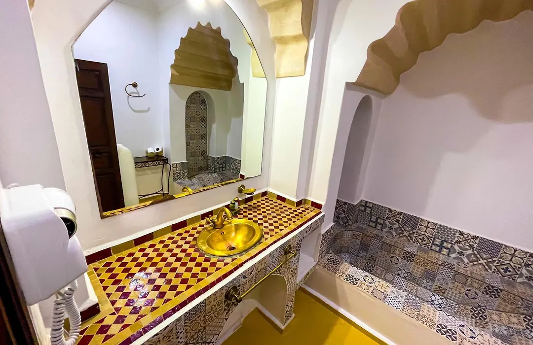 Riad Karim-1