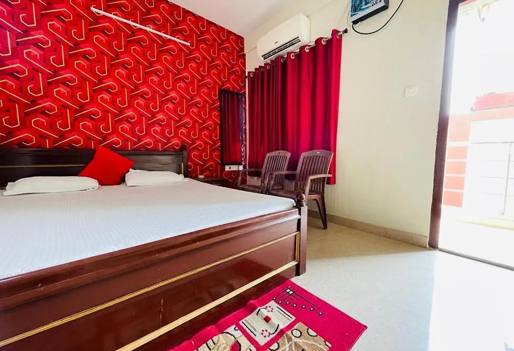 Hotel Lovely Star Inn ! Puri-1