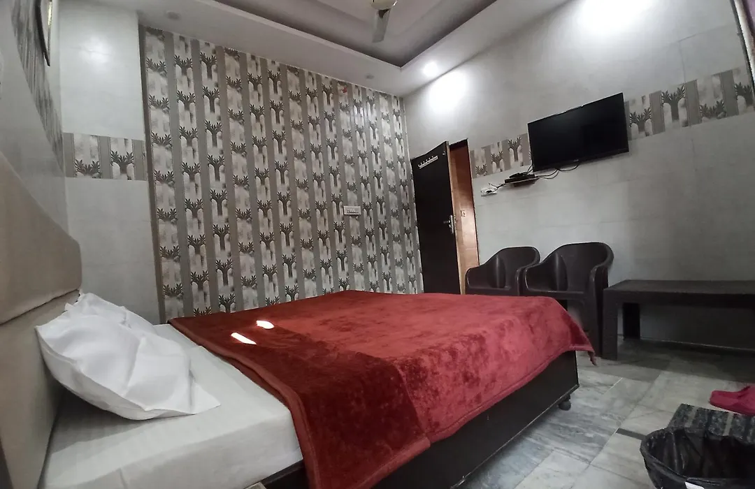 Hotel Prabhu-1