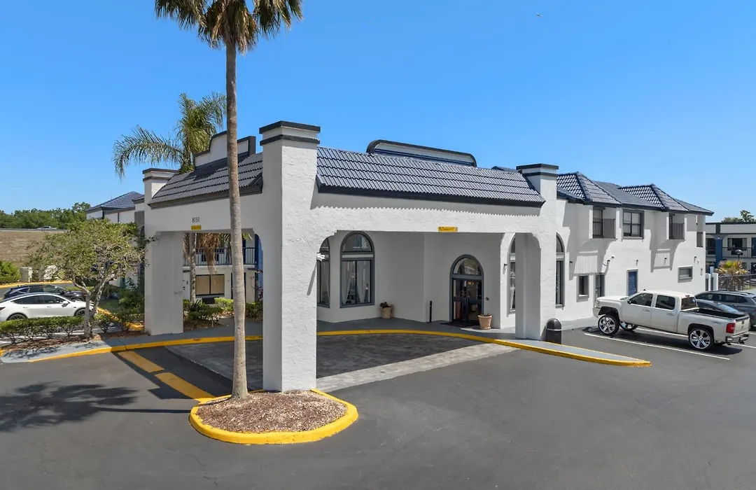 Baymont By Wyndham Orlando East-1