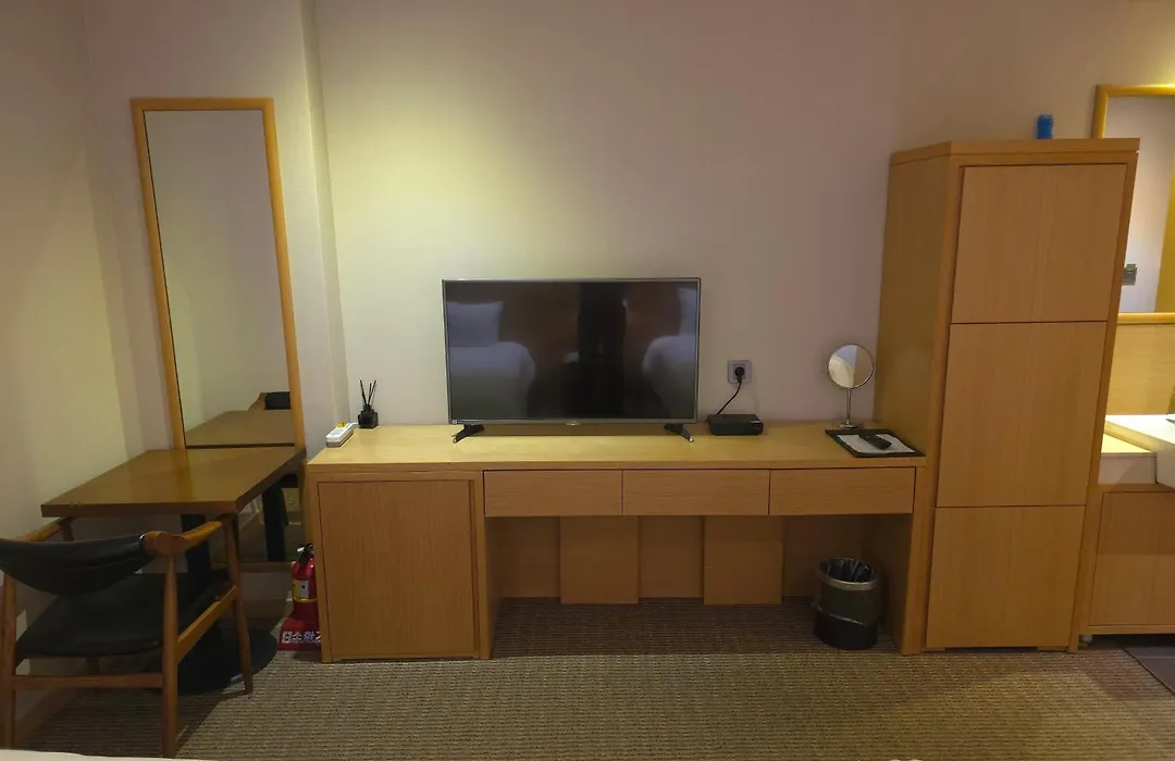 Hotel New Oriental Myeongdong-1
