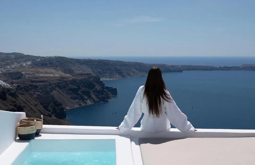 Cilon Suites Santorini-1