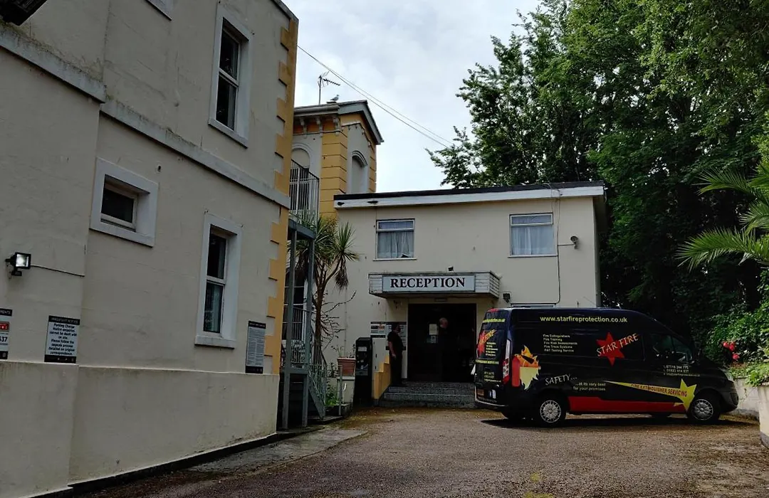 Inglewood Palm Hotel, Abbey Sands Torquay-1