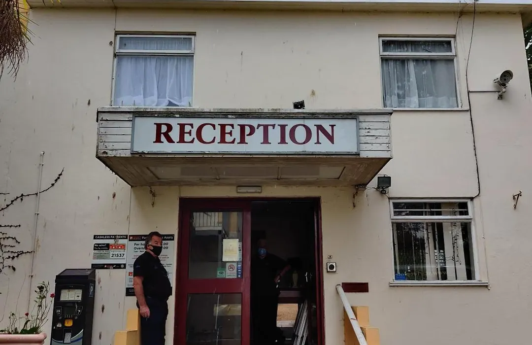 Inglewood Palm Hotel, Abbey Sands Torquay-1