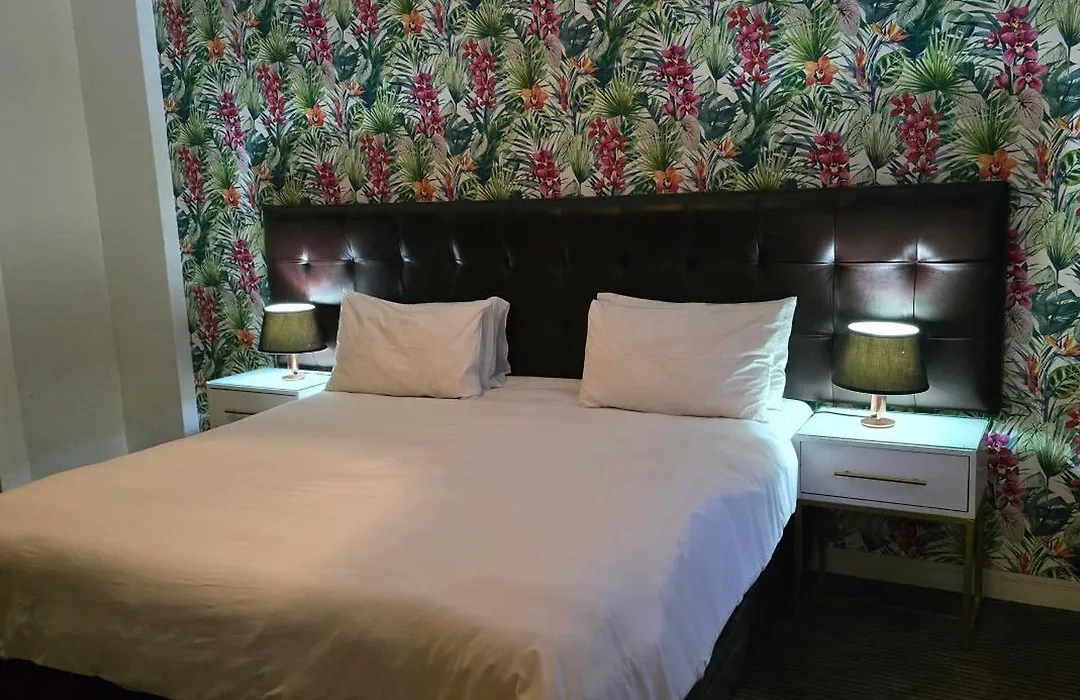 Ascot Hotel-1