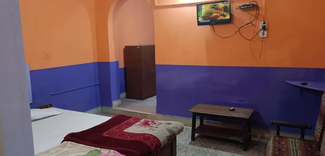 New Hindusthan Hotel-1