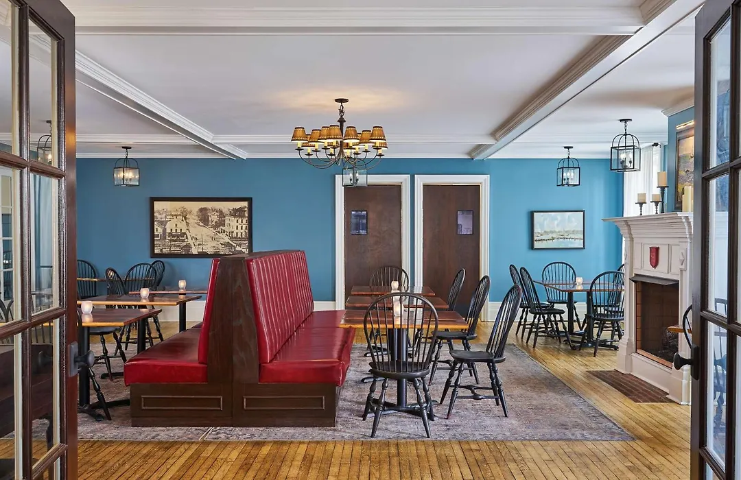 The Cadillac House Lexington, Tapestry Collection By Hilton-1
