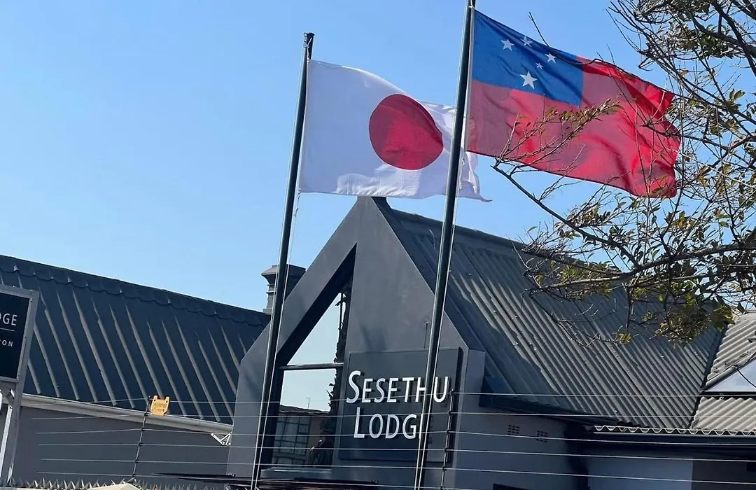 Sesethu Lodge-1