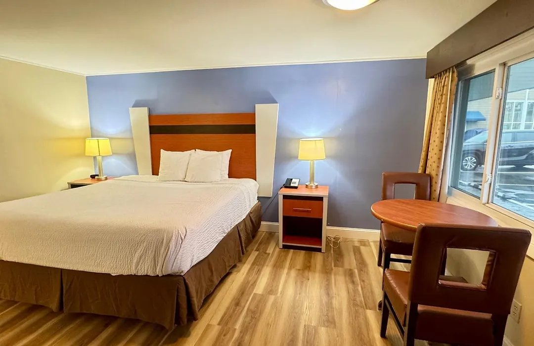 Days Inn By Wyndham - Cape Cod-1