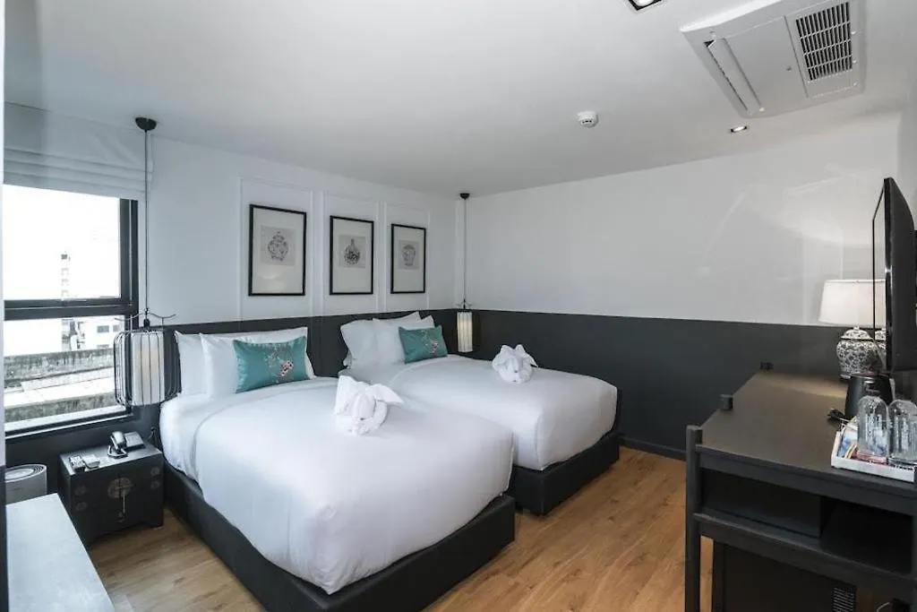 Sakura Hotel-1