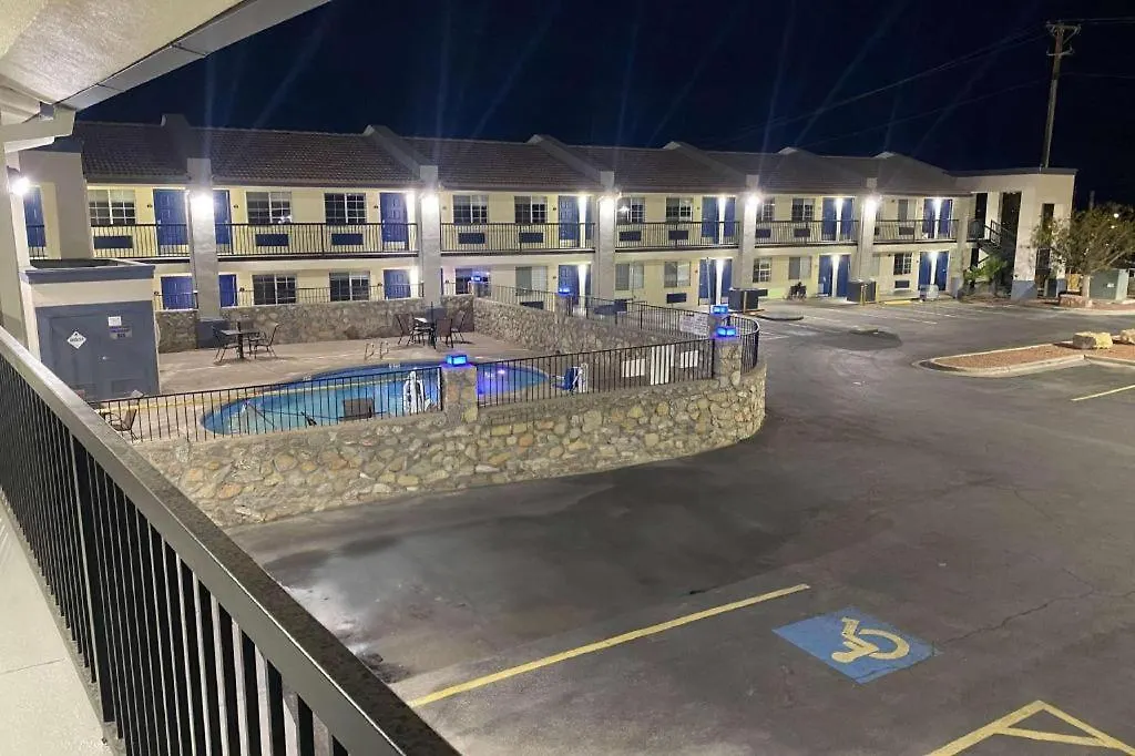 Days Inn By Wyndham El Paso West-1