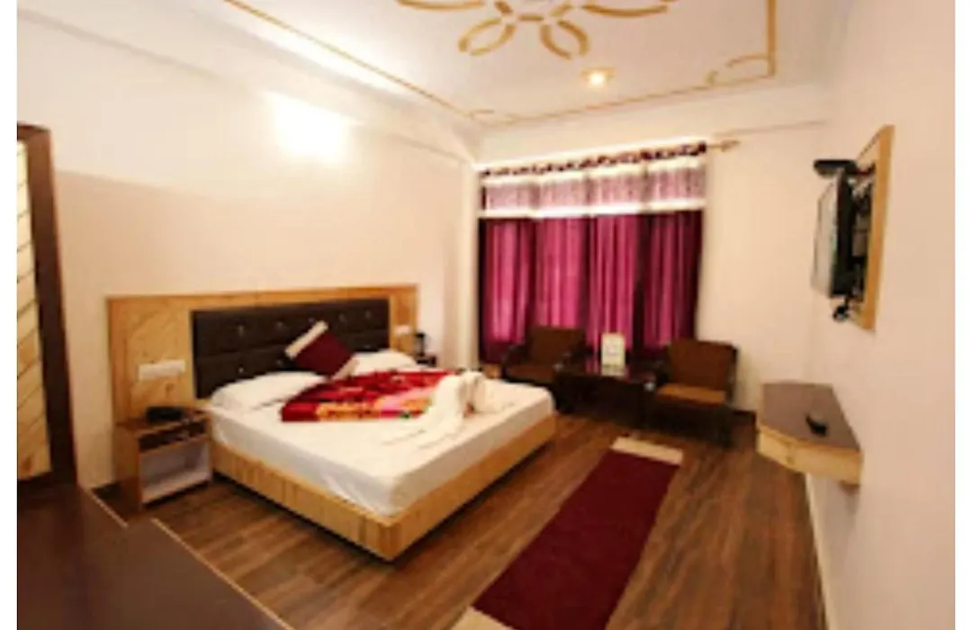 Hotel Saras Manali-1