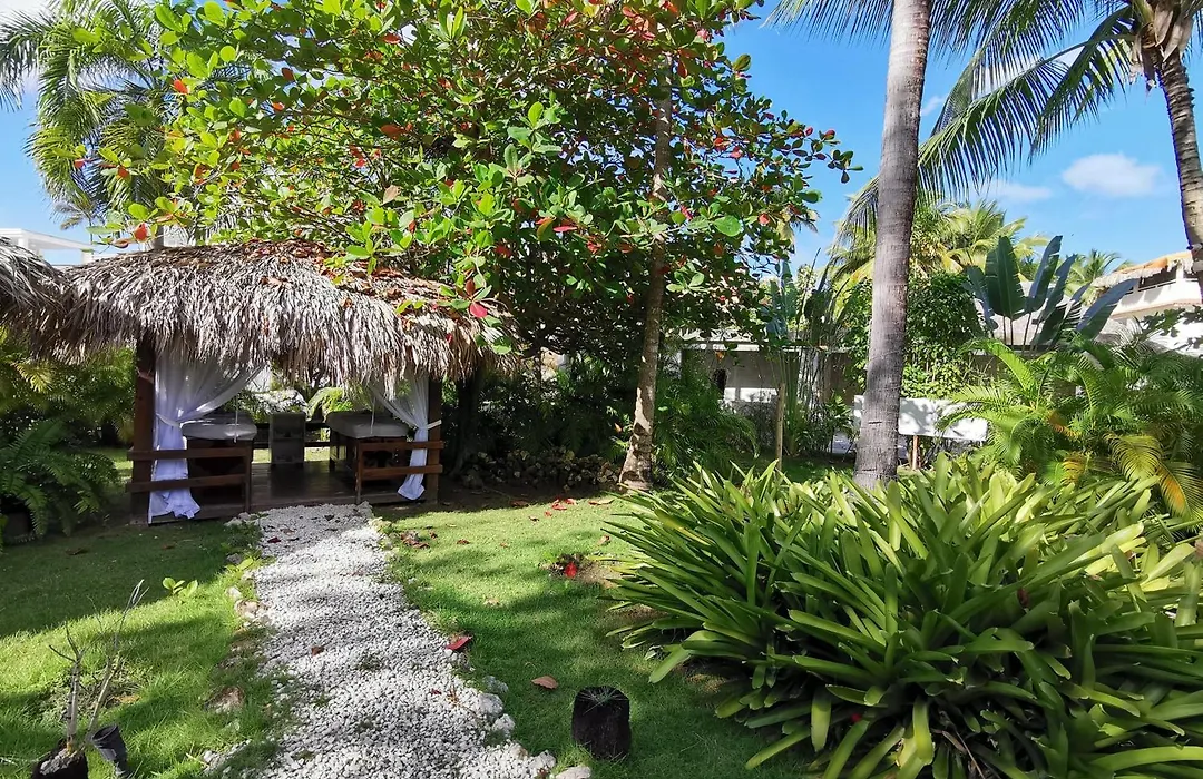 Caribbean Oasis - Villas And Apartments - Playa Los Corales-1
