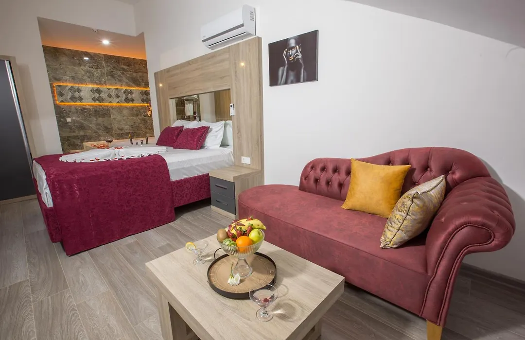 Elanis Suites-1