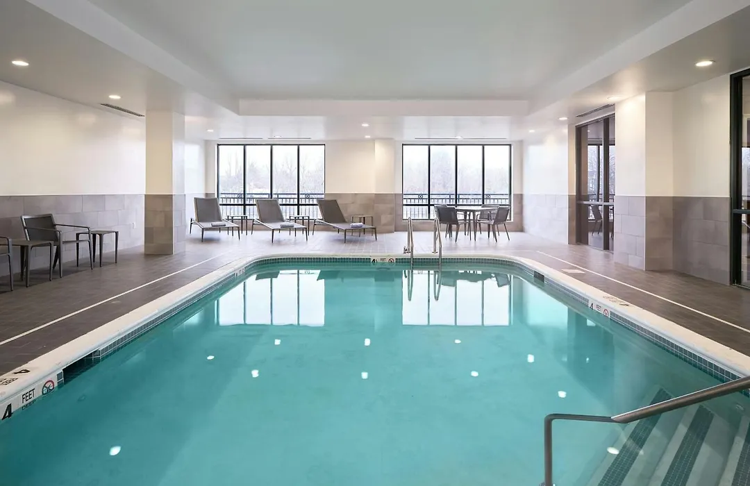 Courtyard By Marriott Saratoga Springs-1