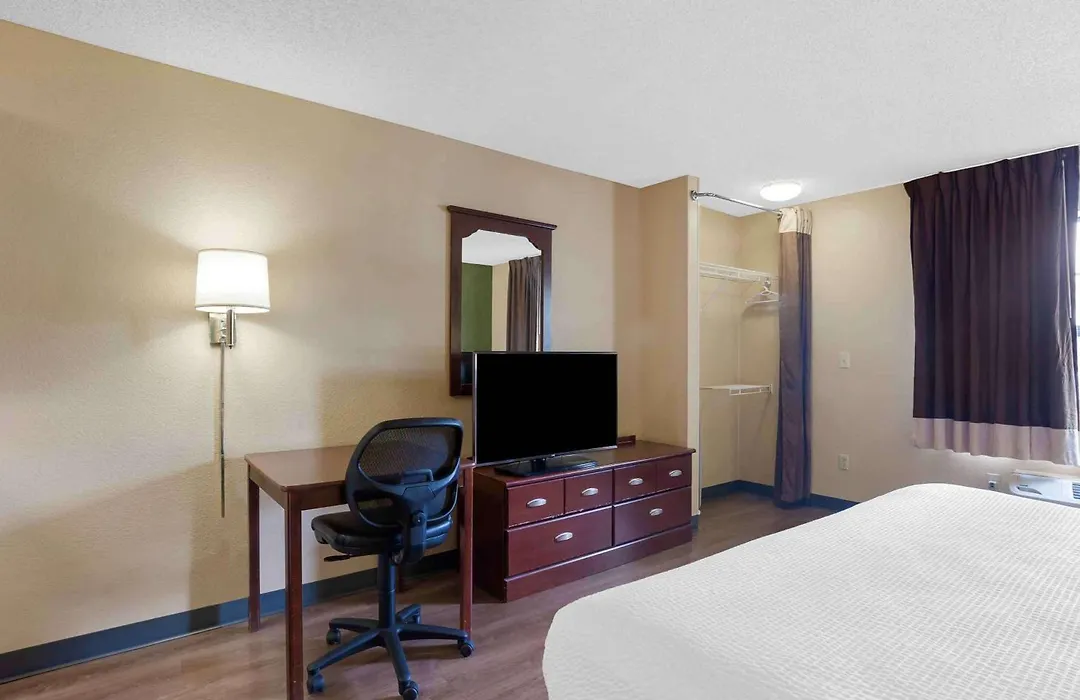 Extended Stay America Suites - Elizabeth - Newark Airport-1