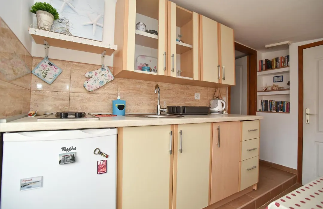 Sailor House-1