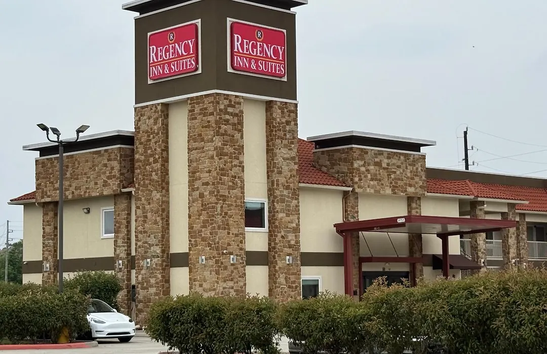 Regency Inn & Suites Humble Fm1960 - Iah Airport-1