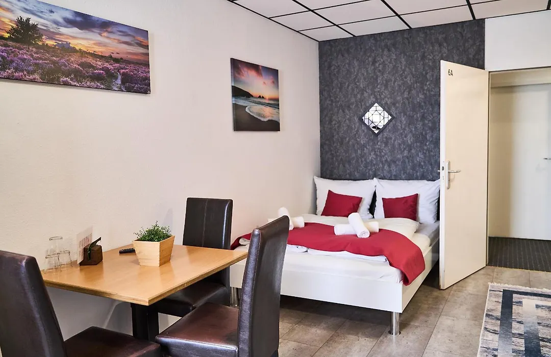 Hotel Maximo-1