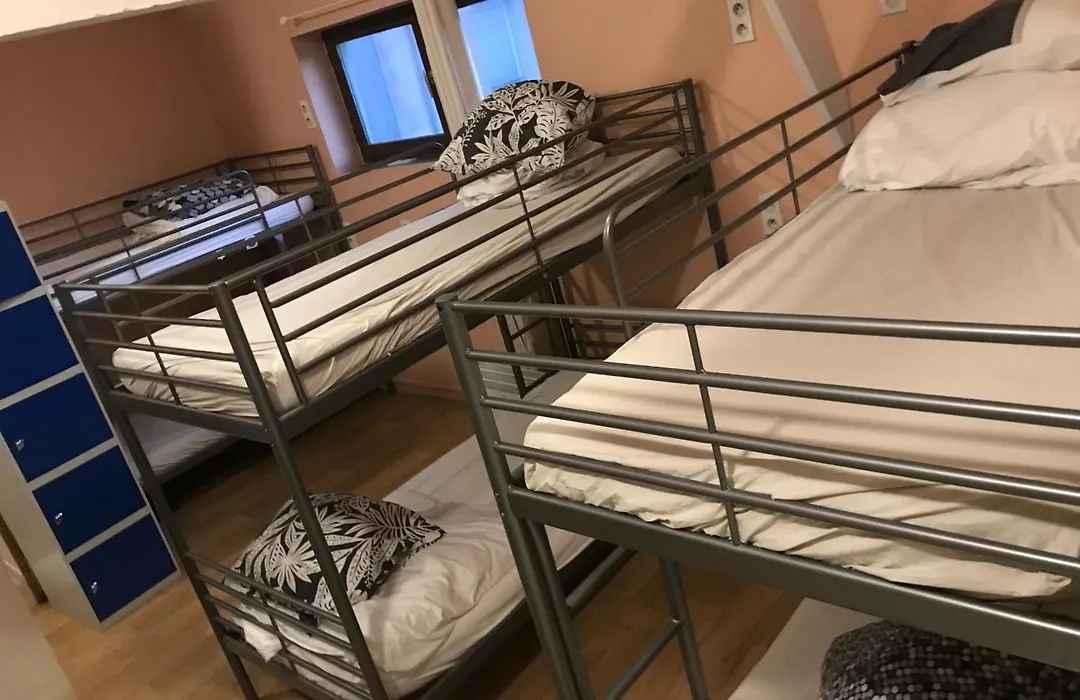 Auberge Eco-1