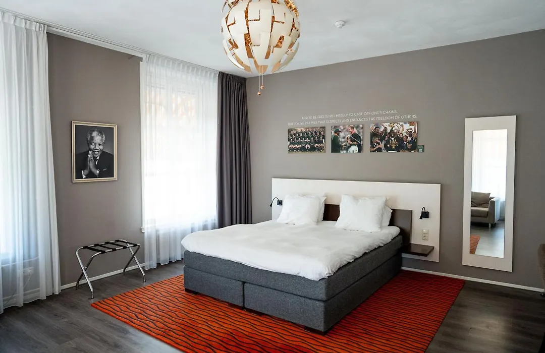 Hotel de Wereld-1