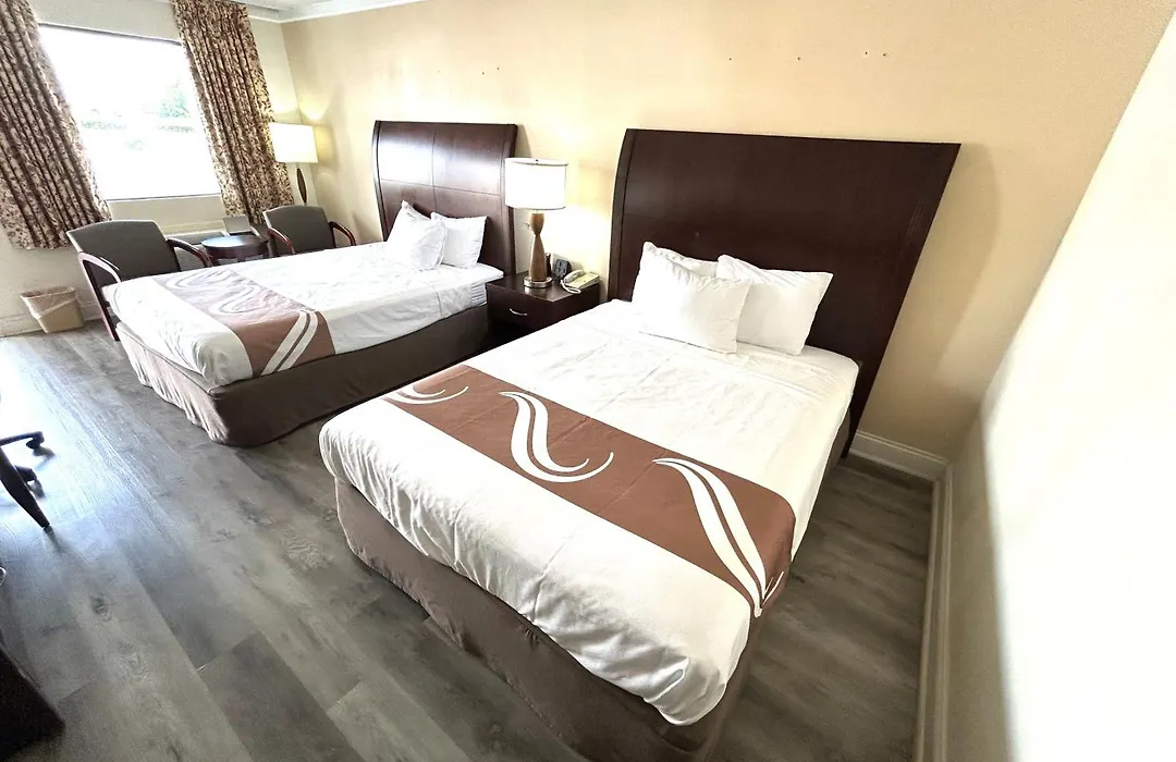 Relax Inn Perry National Fairgrounds Area I-75-1