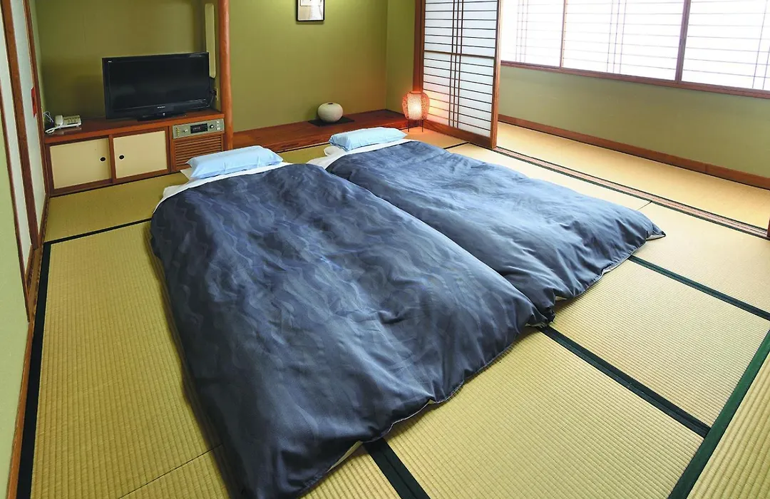 Bandai Silver Hotel-1