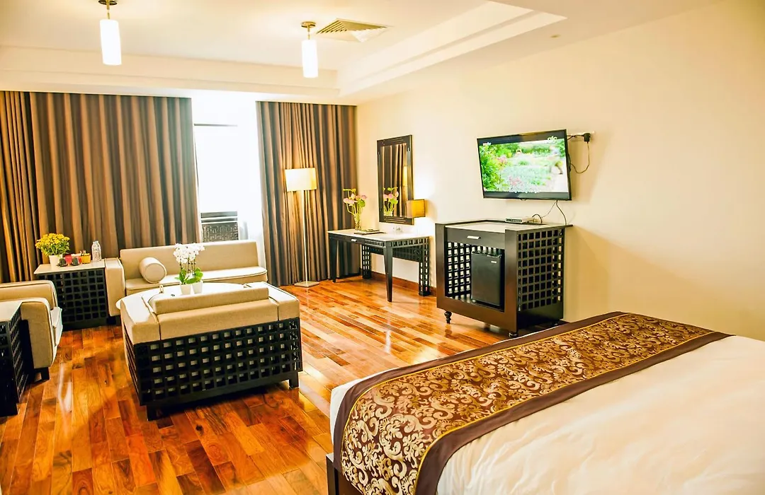 Khách sạn Bái Đính-1