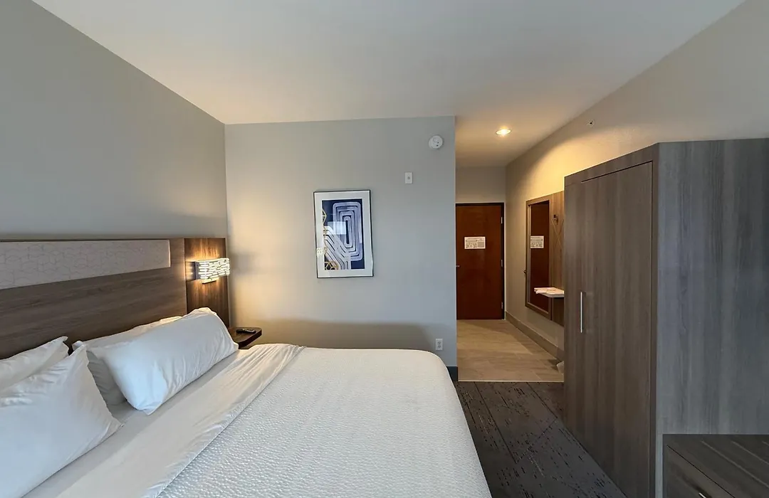 Holiday Inn Express Kenedy By Ihg-1