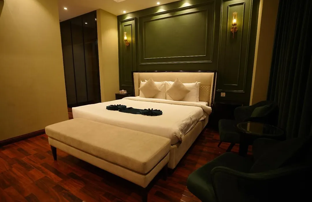 The Oasis Hotel-1