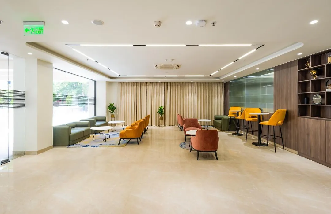 Effotel By Sayaji Navi Mumbai-1