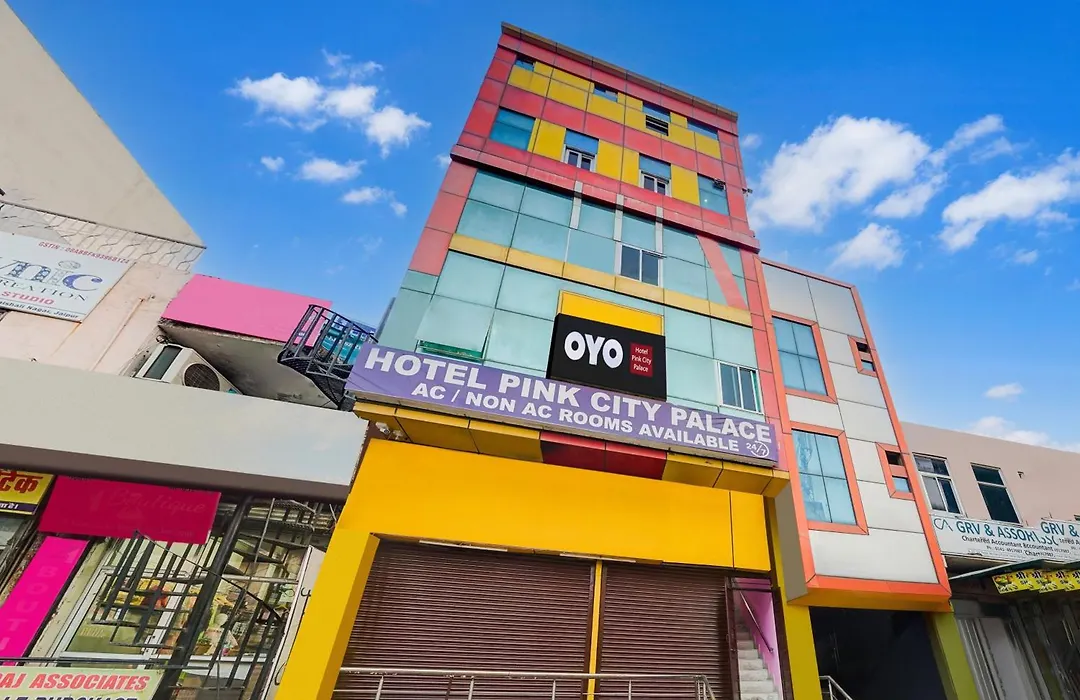 Hotel O Pink City Palace-1