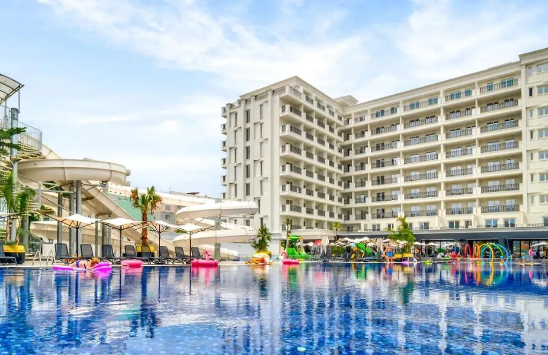 Bonita Luxury Resort & Spa-1