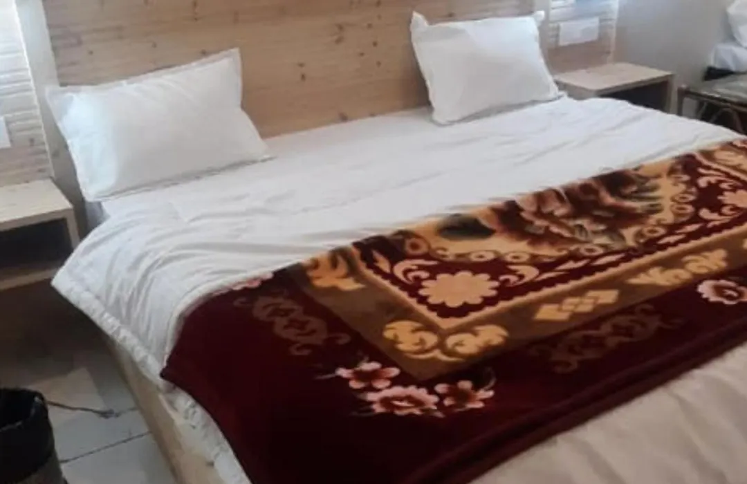 Hotel Asha Palace By Kalash, Badrianth-1