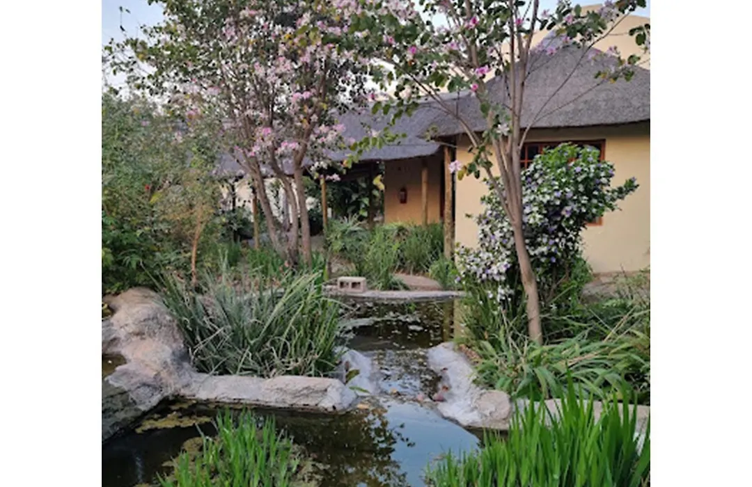 Idle Winds Lodge And Conference Centre-1