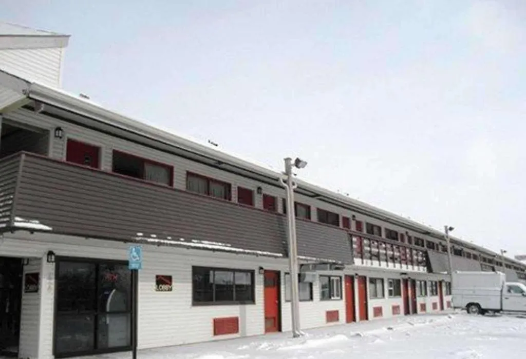 Rodeway Inn-1