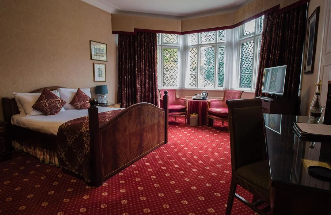 Best Western Plus Grim'S Dyke Hotel-1