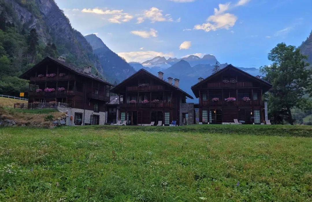 Pietre Gemelle Resort-1