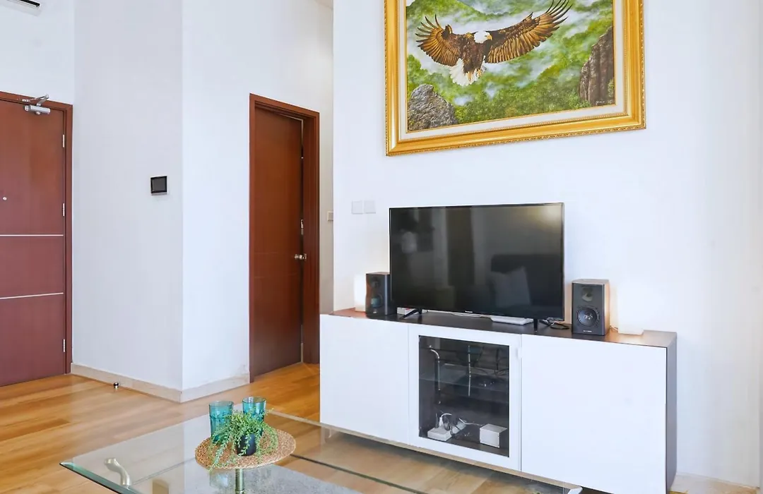 2Br Lucky Tower Residence Jakarta Old Town Top Floor Condo-1