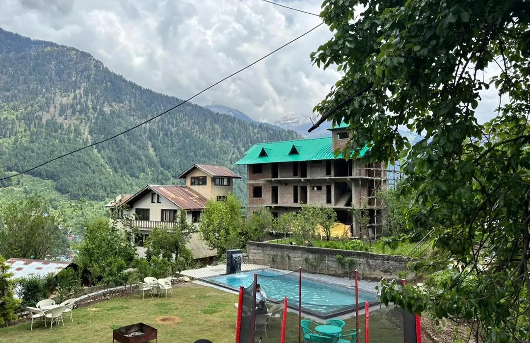 Hotel Smugglers Mountain View - Central Heated & Air Cooled-1
