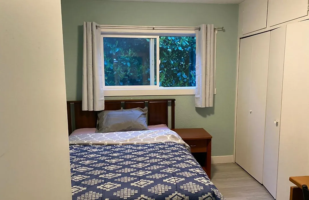 Hudson Homes Bnb-1