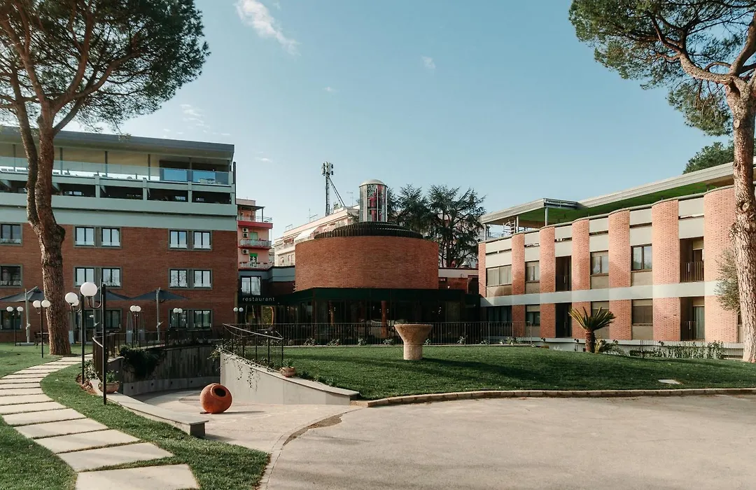 Adoro Hotel-1