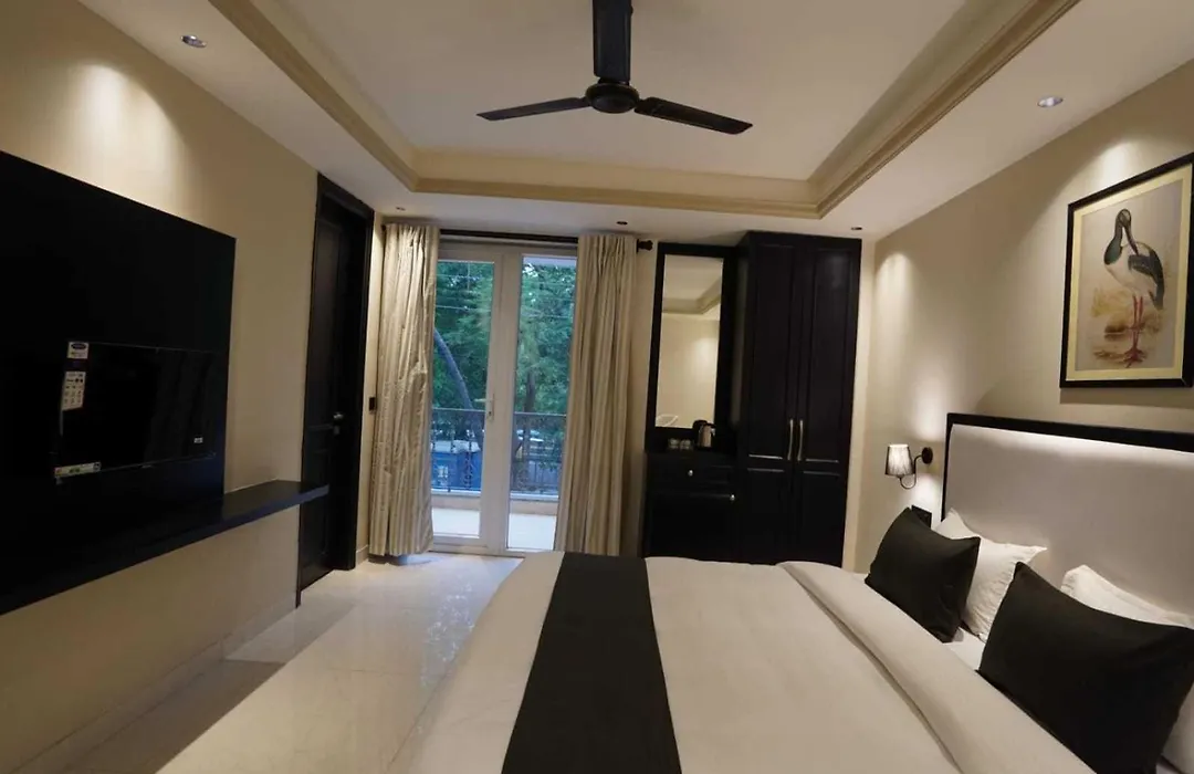 Hotel Grand Marina-1