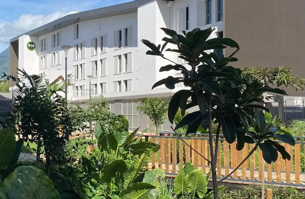 B&B HOTEL La Réunion Aéroport-1