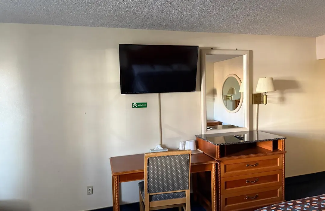 Fiesta Inn Los Angeles - Bell Gardens-1