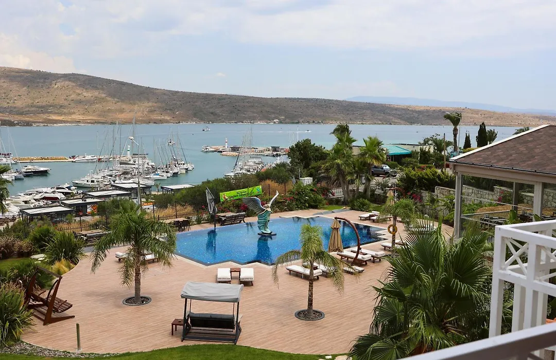 Marin Alaçatı Hotel-1
