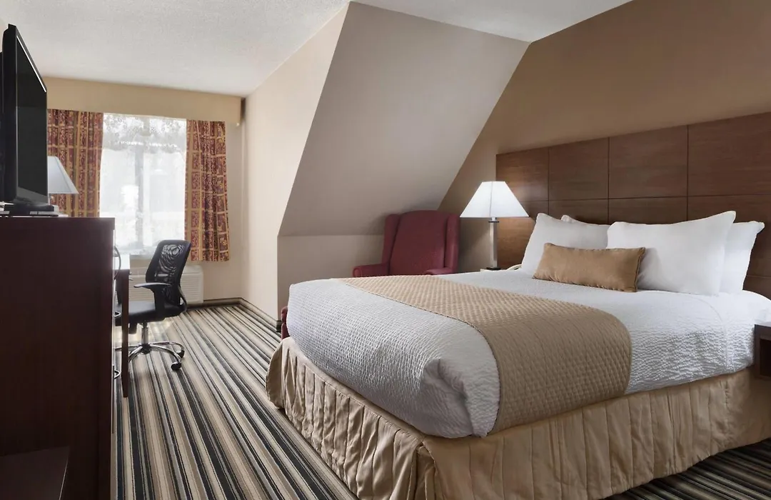 Days Inn By Wyndham Dalhousie-1