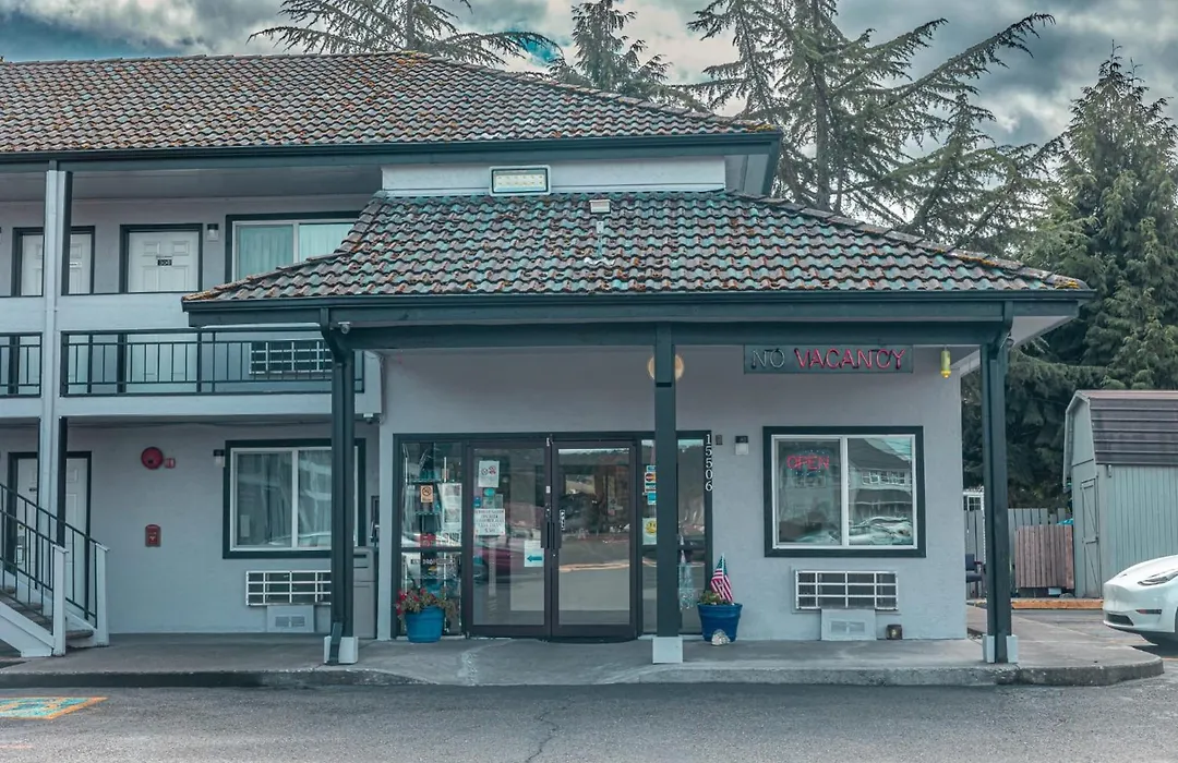 Sumner Motor Inn-1