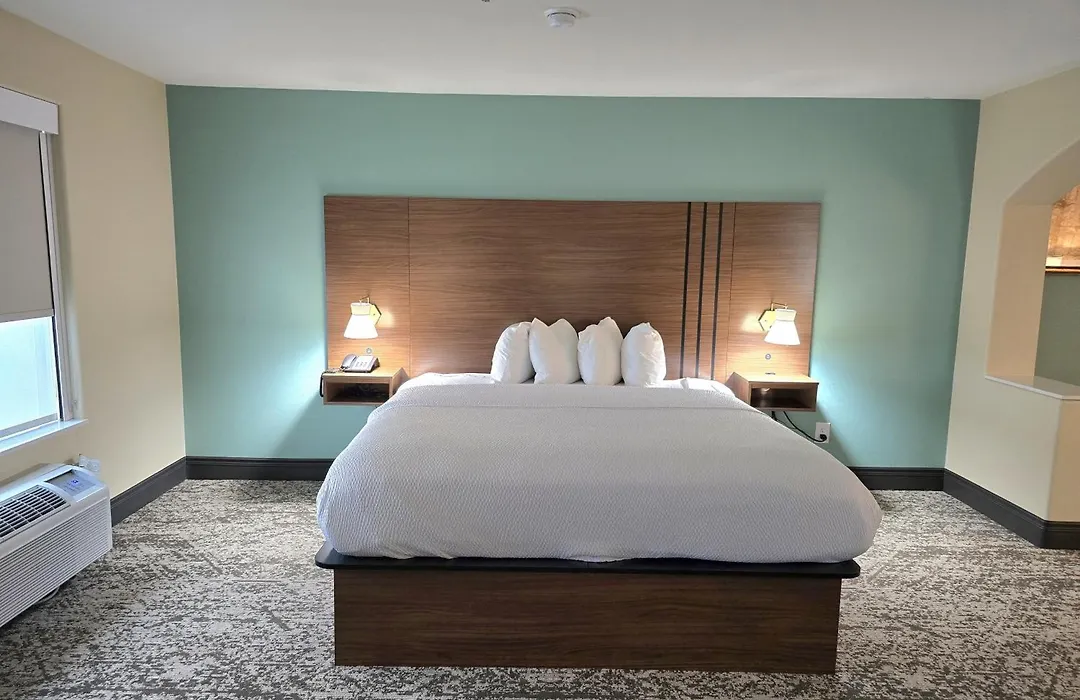 Best Western Casa Villa Suites-1